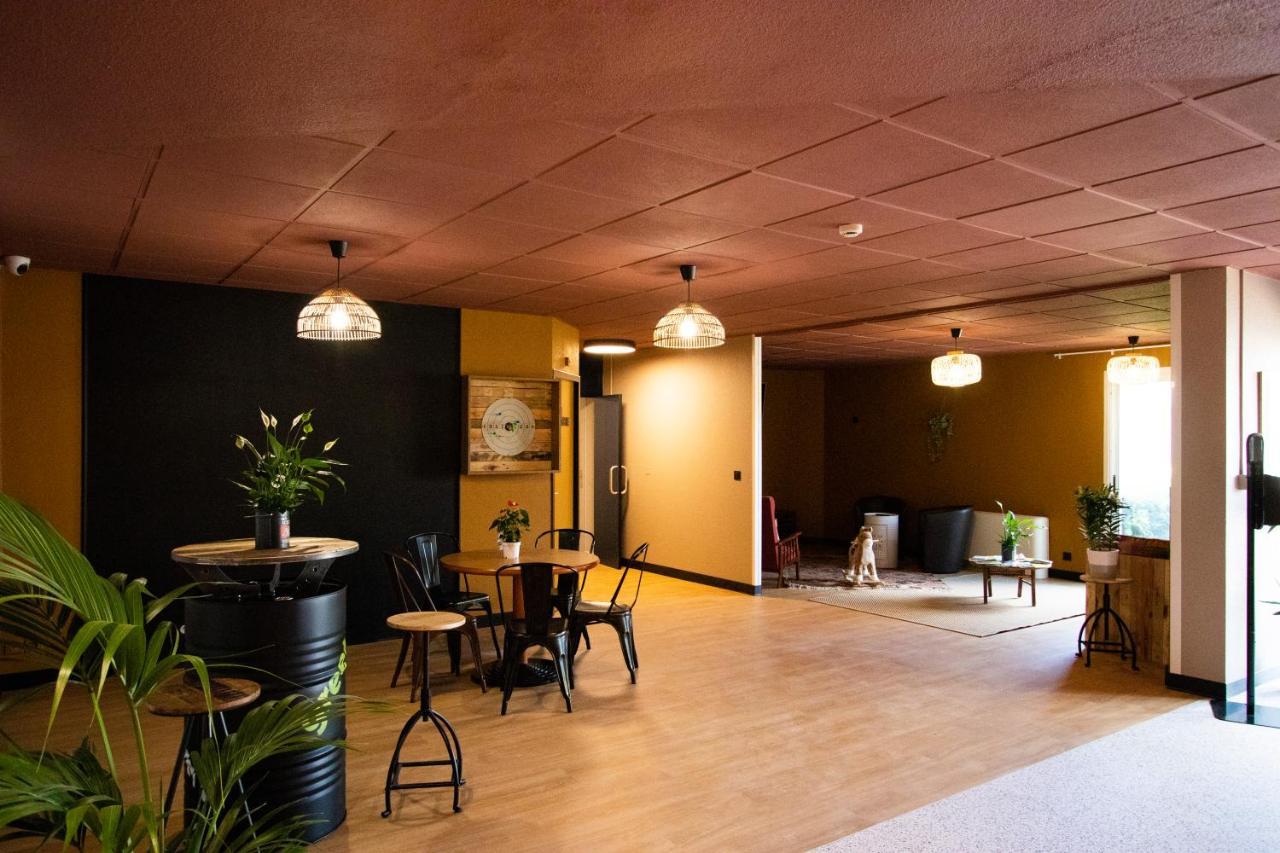 Greet Hotel Castres Saix Saix  Экстерьер фото
