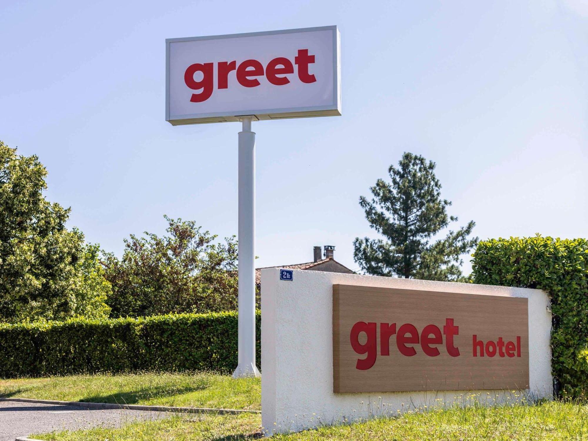 Greet Hotel Castres Saix Saix  Экстерьер фото