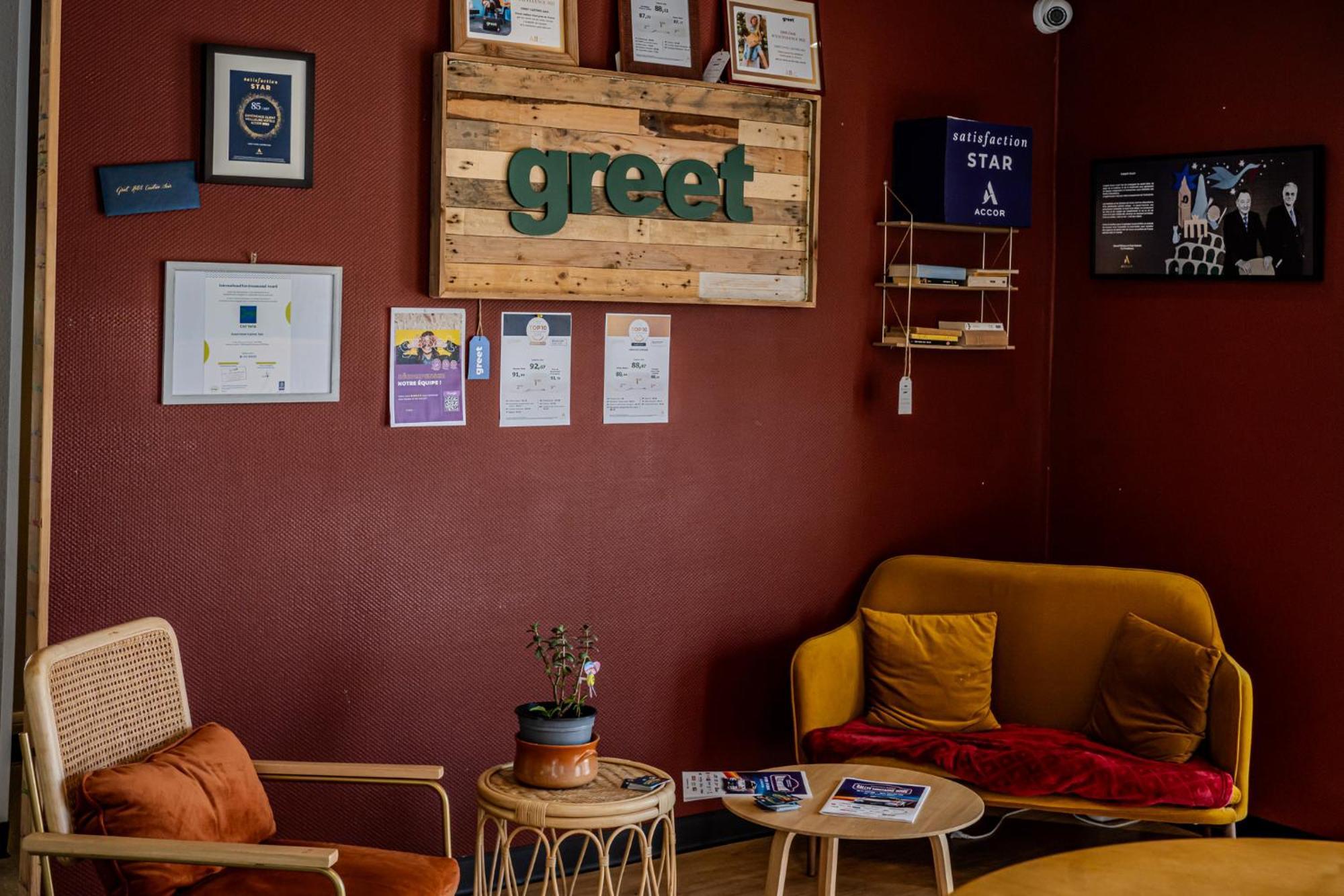 Greet Hotel Castres Saix Saix  Экстерьер фото